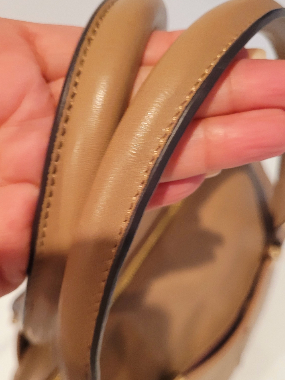 B. Makowsky Tan Leather Shoulder Bag with Gold Hardware - Picture 8 of 13